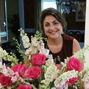 Meet your Posher, Elena